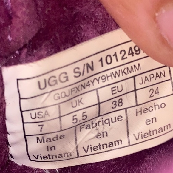 UGG Ankle Boots in Magenta and Gray - Picture 6 of 7